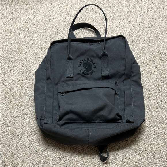 Fjallraven Backpack in gray - Picture 1 of 6